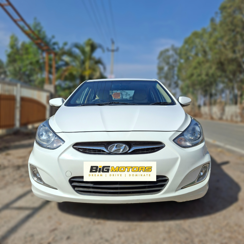 2014-hyundai-verna-buy-used-car-for-sale-in-bangalore (7)