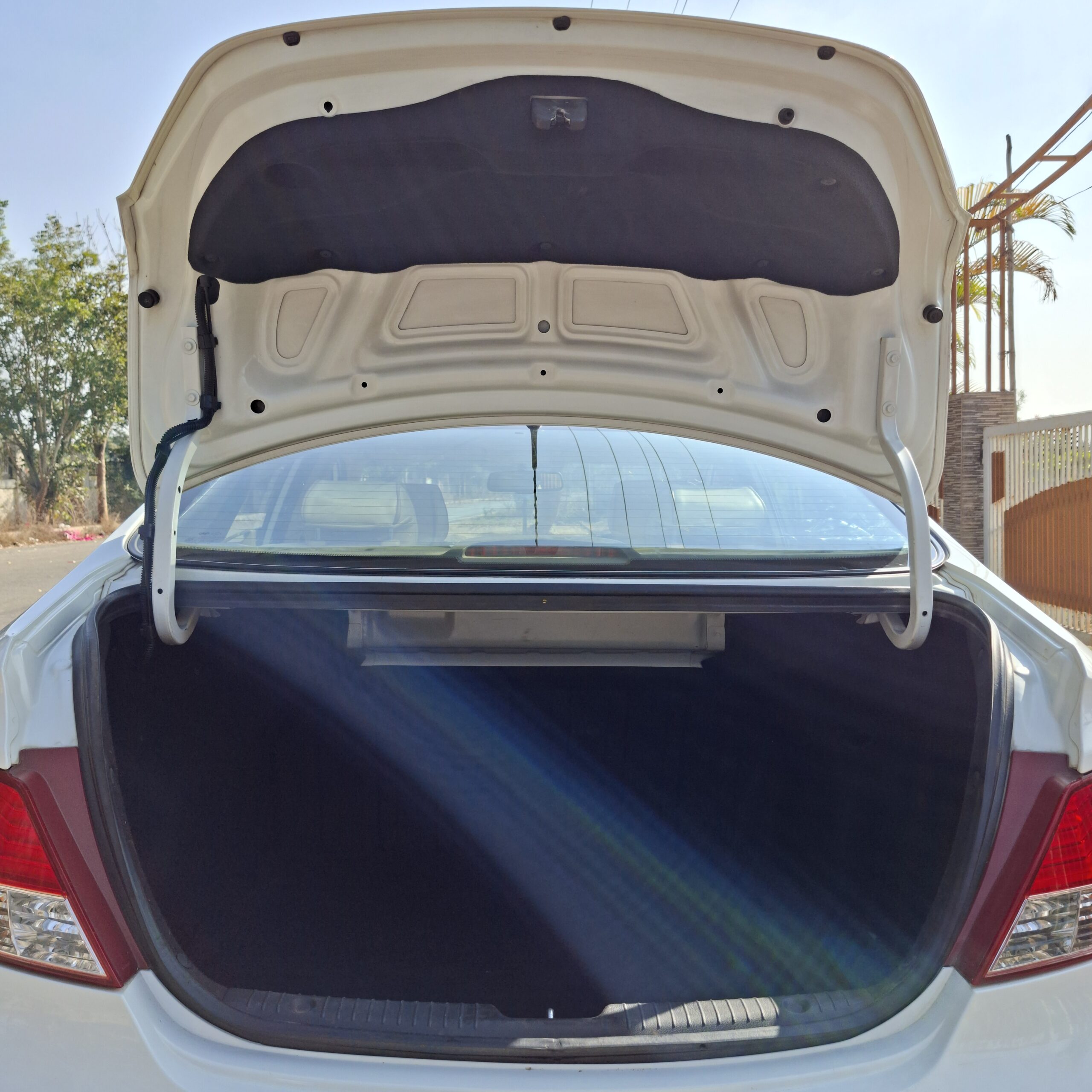 2014-hyundai-verna-buy-used-car-for-sale-in-bangalore (9)